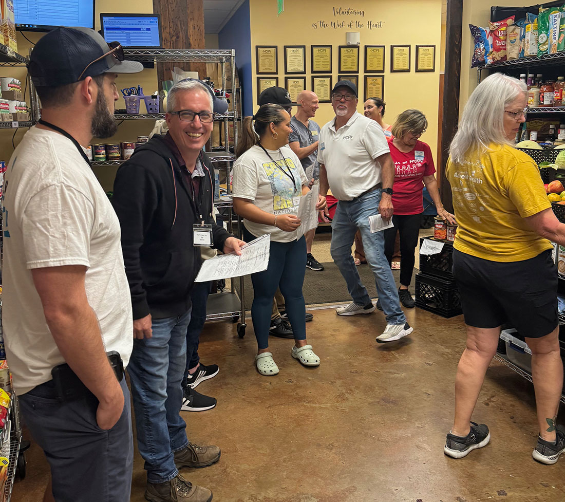 hope-volunteers-in-action-2